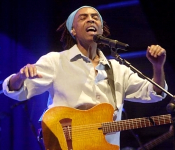 Gilberto Gil  - www.umbriajazz.com  -  Foto G. Belfiore